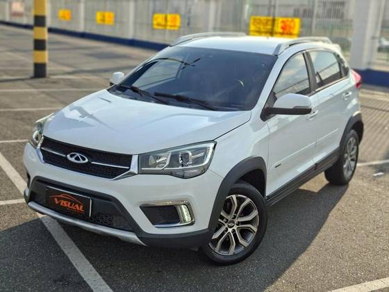 CAOA CHERY TIGGO 2 1.5 MPFI 16V FLEX LOOK 4P MANUAL CAOA CHERY TIGGO 2 1.5 MPFI 16V FLEX LOOK 4P MANUAL